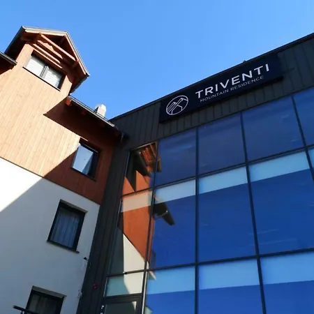 アパート Malinowy Zakatek Triventi Mountain カルパッチ